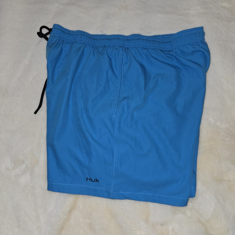 Huk Men's Oceanic Camo Athletic Shorts